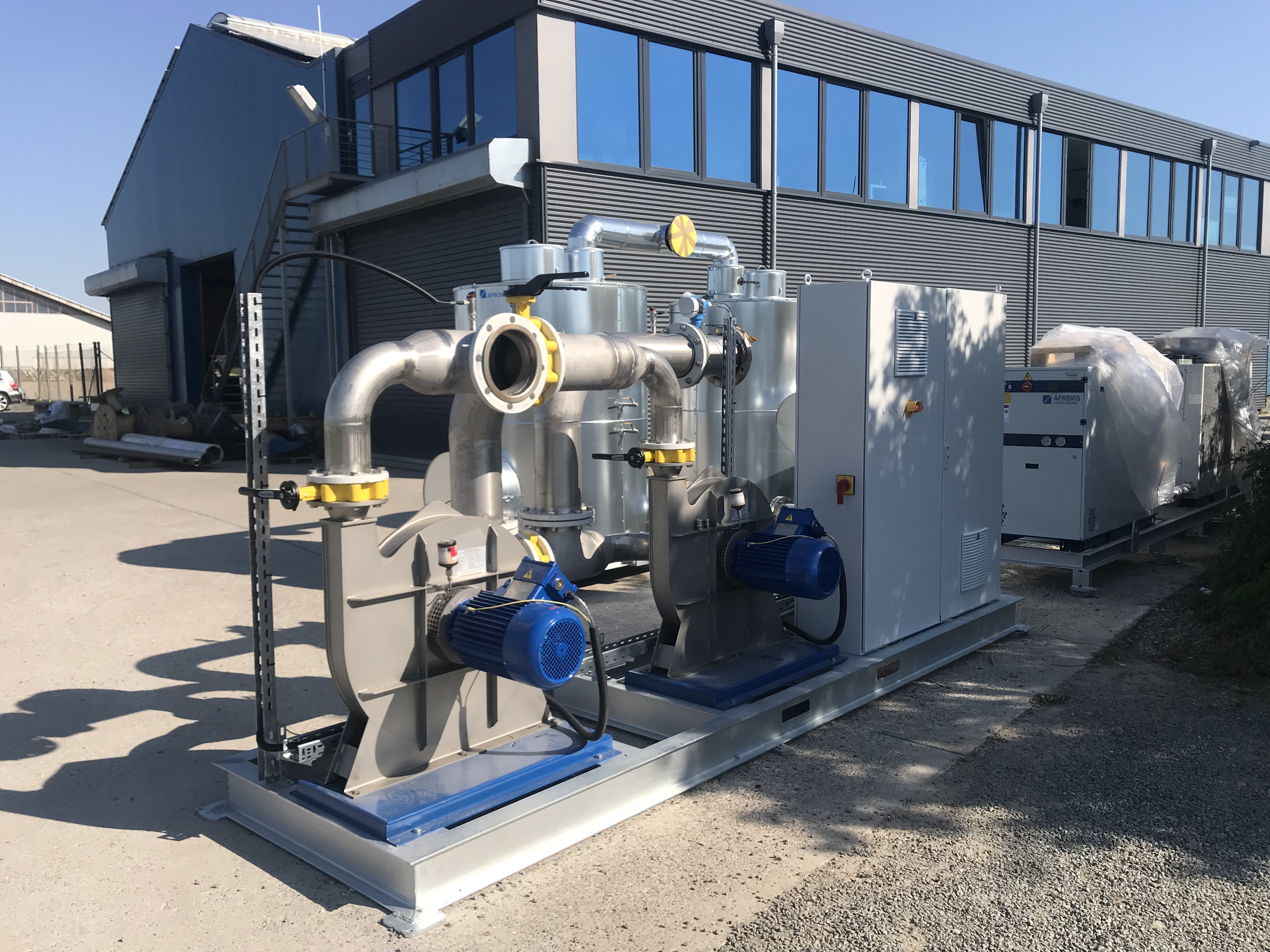 Biogasanlage ohne BHKW - Verdichterstation mit zwei Himmelverdichter für den Transport und die Verdichtung von Biogas